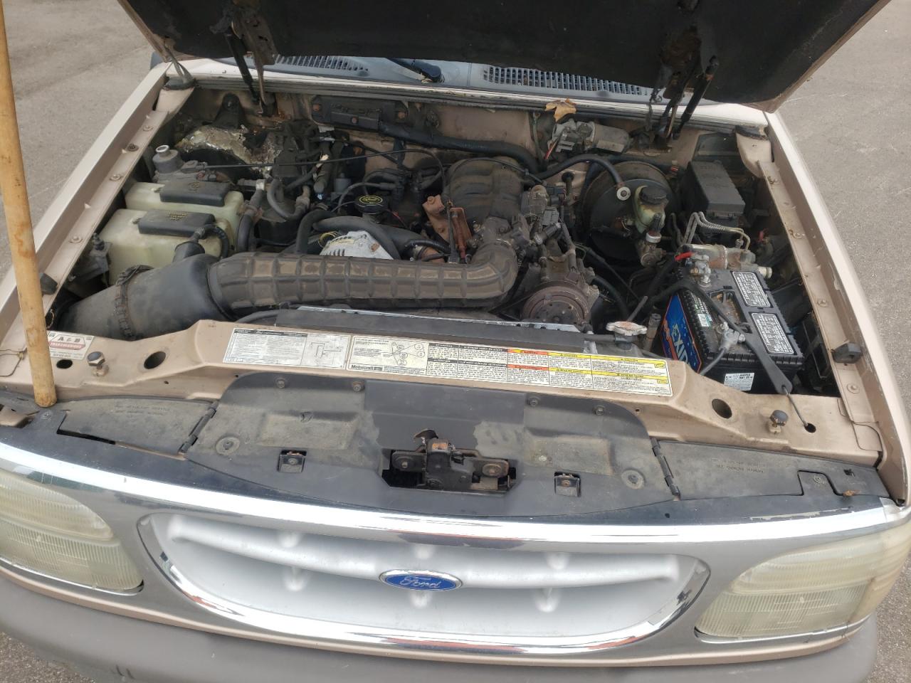 Photo 7 from auction – 1995 FORD EXPLORER with VIN 1FMDU34X7SZB23853