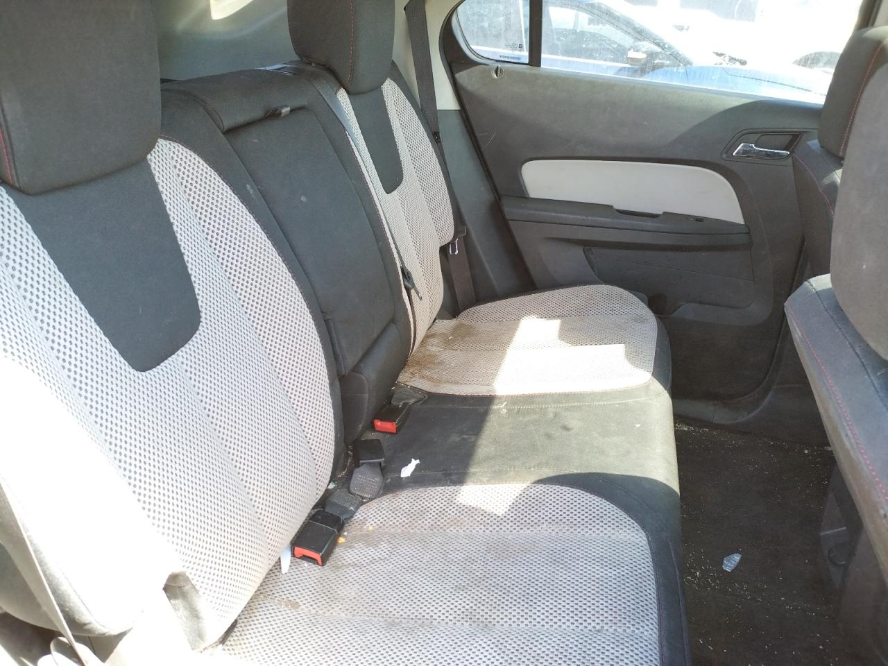 Photo 6 from auction – 2011 CHEVROLET EQUINOX LT with VIN 2CNFLDE56B6350106