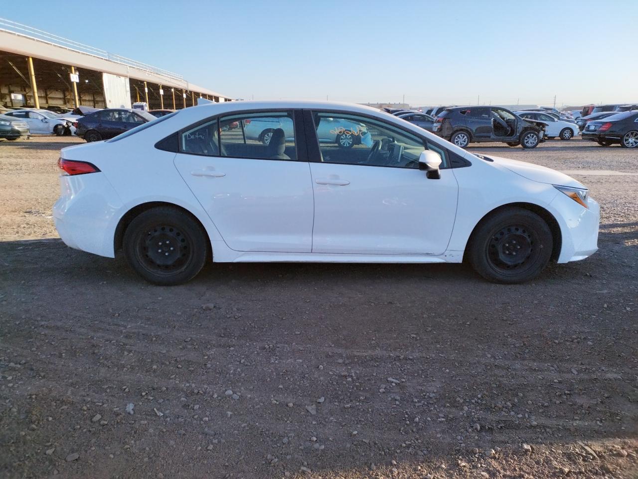 Photo 9 from auction – 2020 TOYOTA COROLLA LE with VIN 5YFEPRAE8LP103905