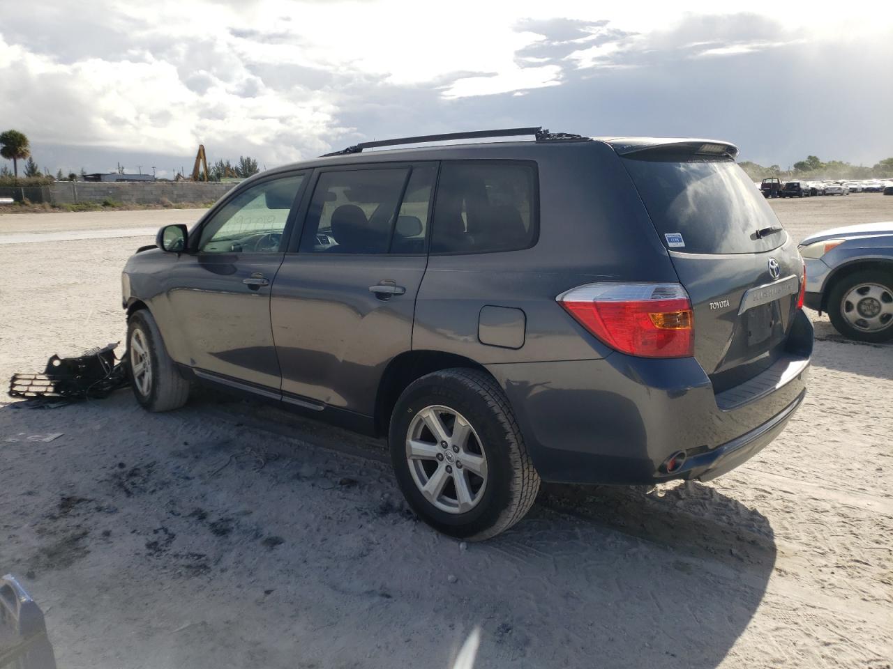 Photo 3 from auction – 2008 TOYOTA HIGHLANDER with VIN JTEDS41A482009838