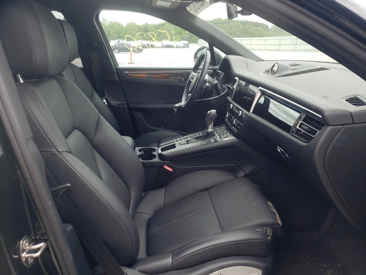 Photo 5 from auction – 2020 PORSCHE MACAN S with VIN WP1AB2A58LLB37824