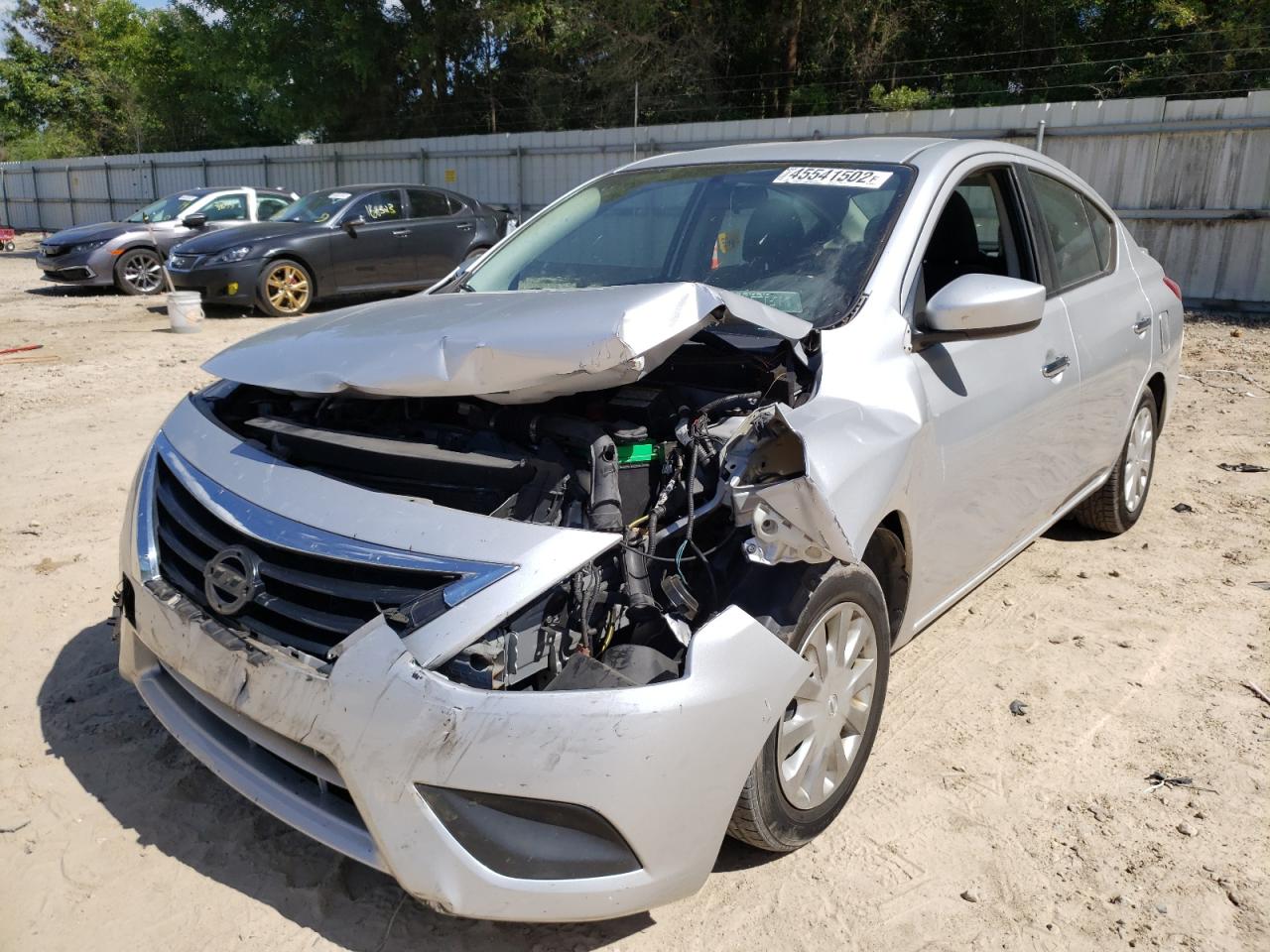 Photo 2 from auction – 2017 NISSAN VERSA S with VIN 3N1CN7AP7HL813713