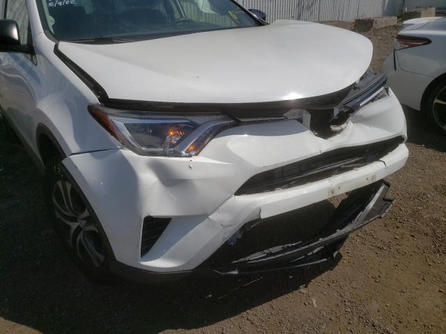 Photo 9 from auction – 2016 TOYOTA RAV4 LE with VIN JTMBFREV6GJ086855