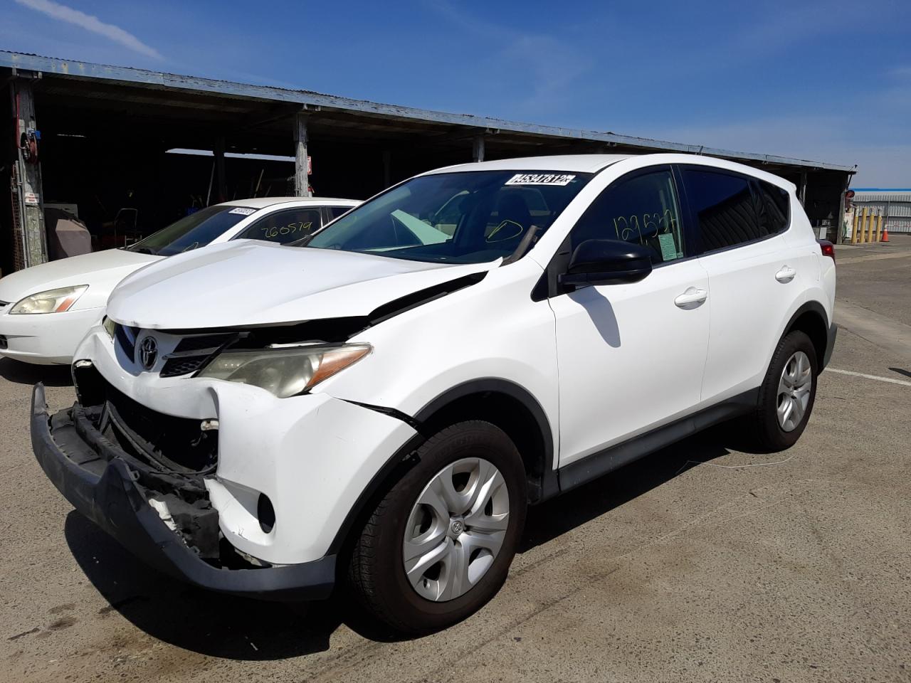 Photo 2 from auction – 2013 TOYOTA RAV4 LE with VIN 2T3BFREV5DW051480