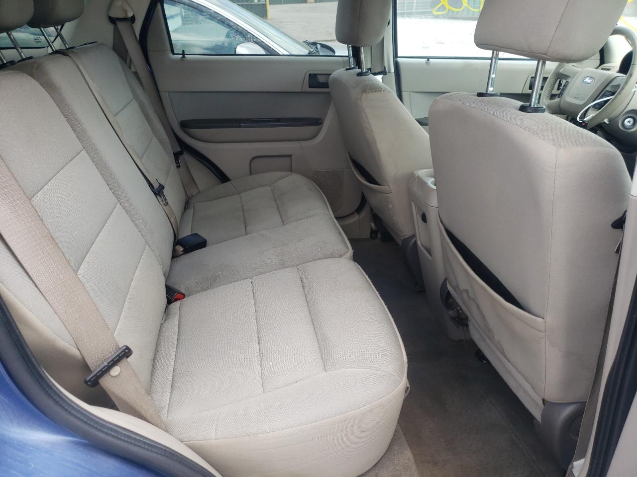 Photo 6 from auction – 2010 FORD ESCAPE XLT with VIN 1FMCU9DG3AKD09329