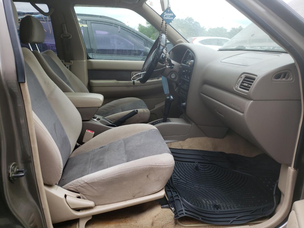 Photo 18 from auction – 2001 NISSAN PATHFINDER with VIN JN8DR07X51W511197