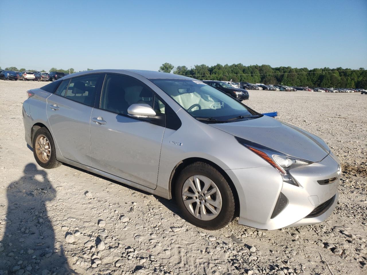 Photo 1 from auction – 2016 TOYOTA PRIUS with VIN JTDKBRFU7G3511957
