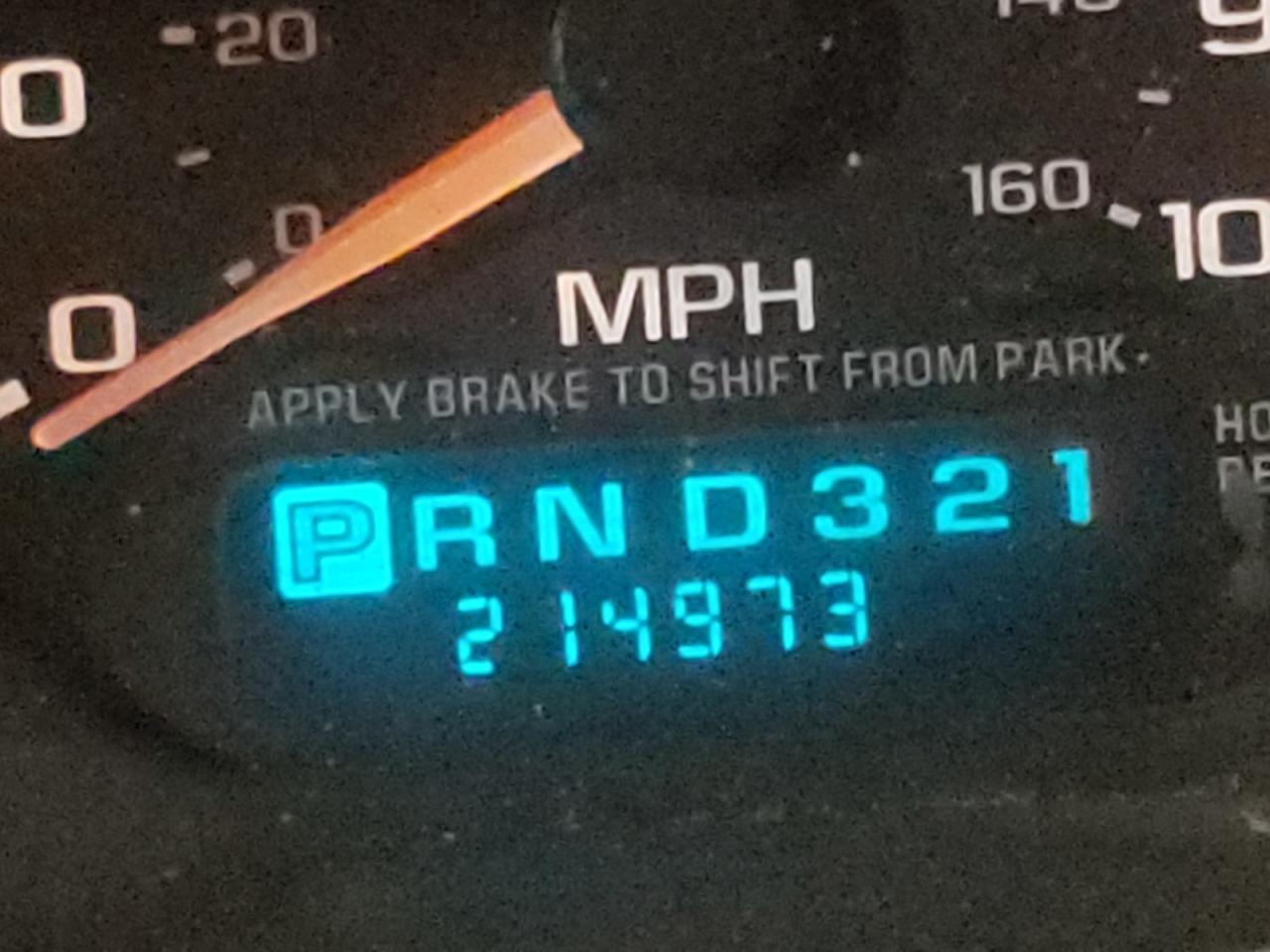 Photo 8 from auction – 2002 CHEVROLET SILVERADO with VIN 2GCEK19T421331898