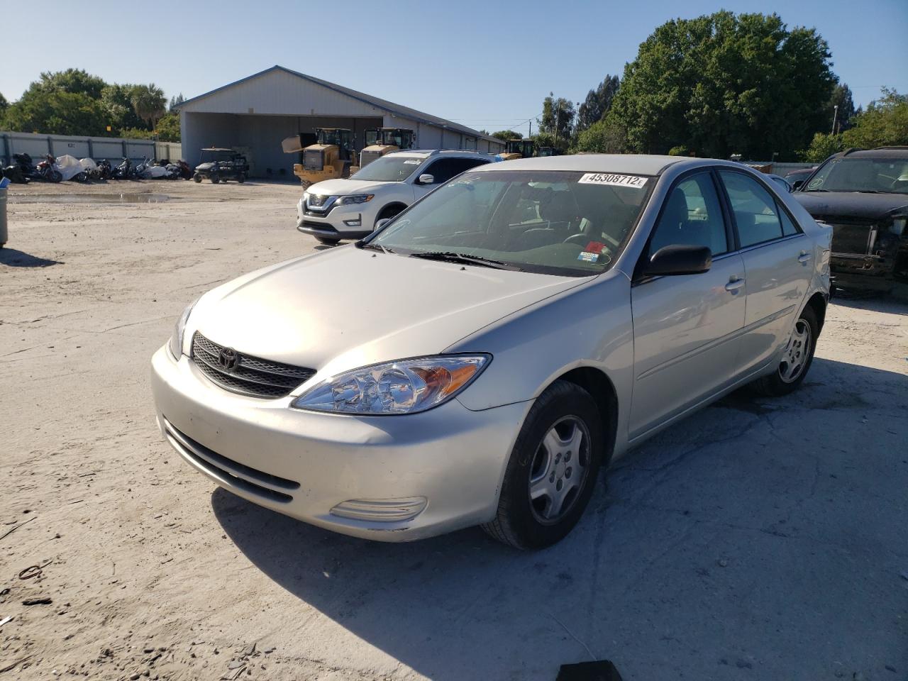 Photo 12 from auction – 2003 TOYOTA CAMRY with VIN 4T1BF32K63U564719