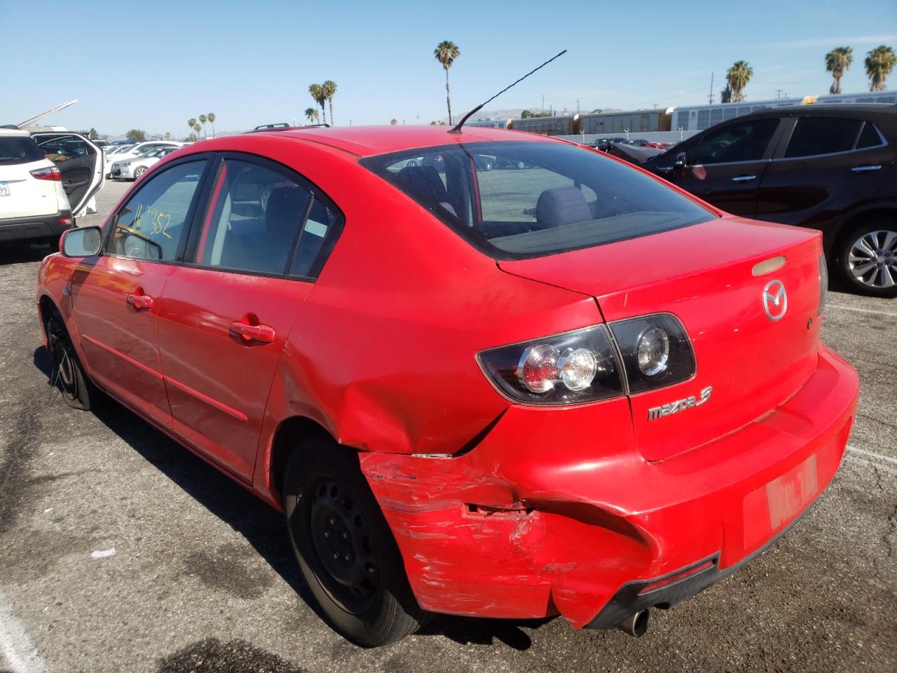 Photo 3 from auction – 2007 MAZDA 3 I with VIN JM1BK12G371632255