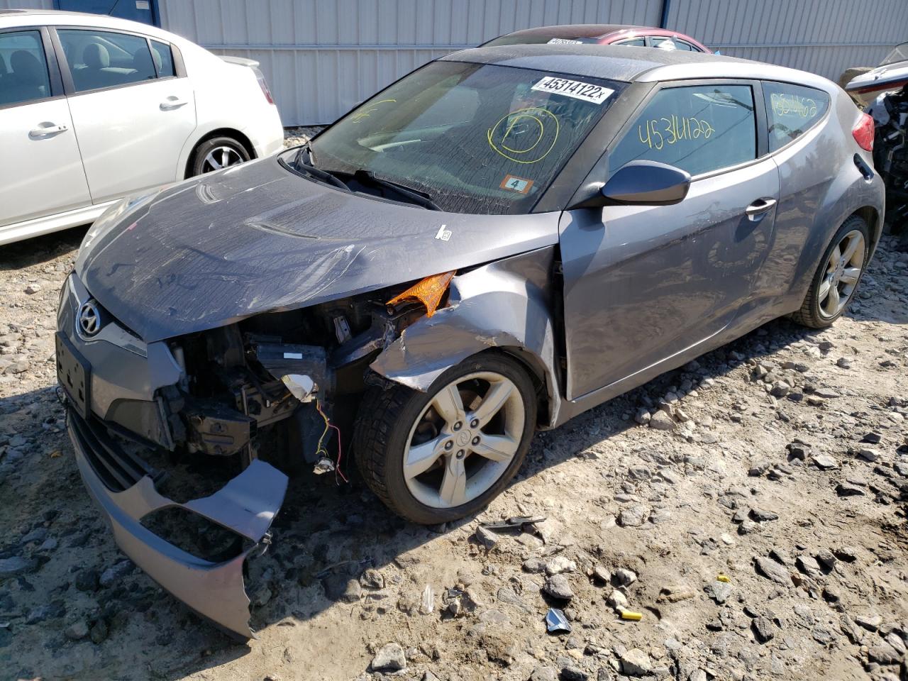 Photo 9 from auction – 2014 HYUNDAI VELOSTER with VIN KMHTC6AD3EU211083