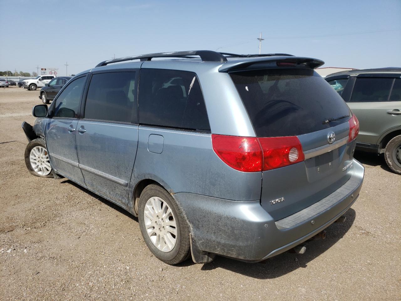 Photo 3 from auction – 2008 TOYOTA SIENNA XLE with VIN 5TDBK22C78S013018