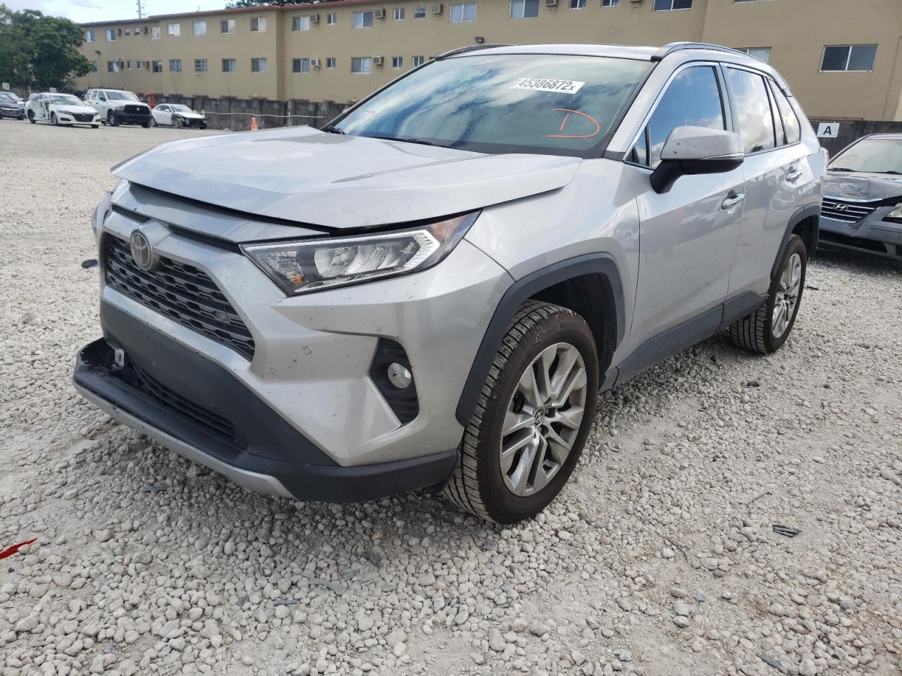 Photo 2 from auction – 2020 TOYOTA RAV4 LIMIT with VIN 2T3Y1RFVXLC036965