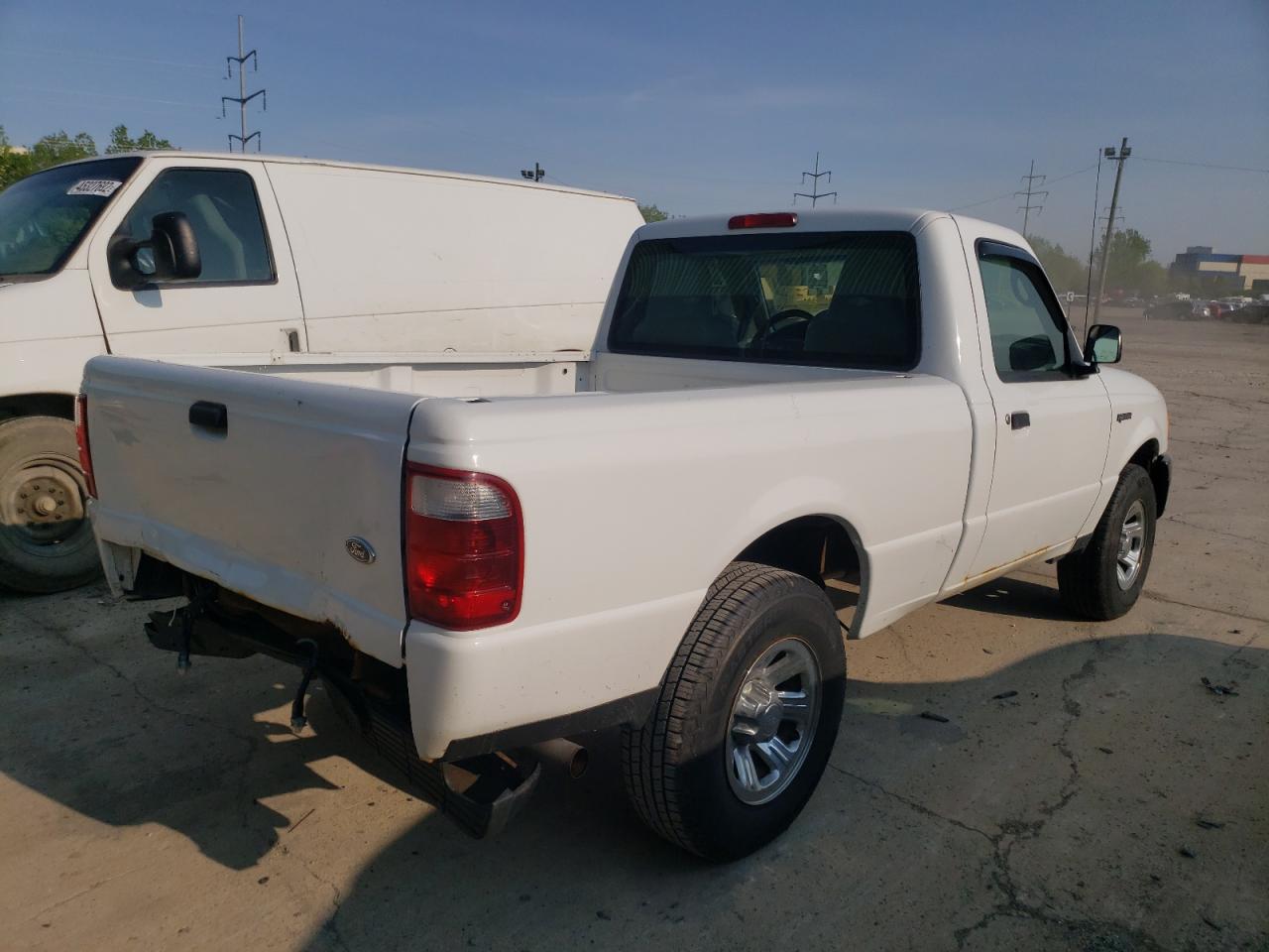 Photo 4 from auction – 2005 FORD RANGER with VIN 1FTYR10D75PB08051