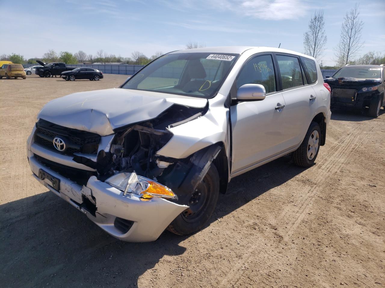 Photo 2 from auction – 2011 TOYOTA RAV4 with VIN 2T3ZF4DV6BW097688