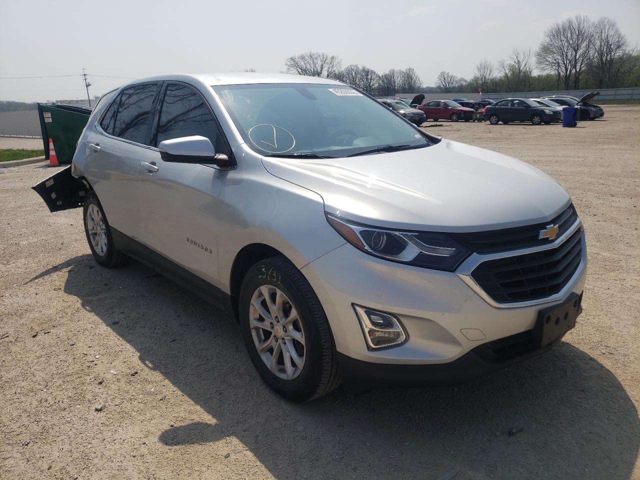CHEVROLET EQUINOX LT 2018 with VIN 2GNAXSEV2J6346440 - Photo from auction