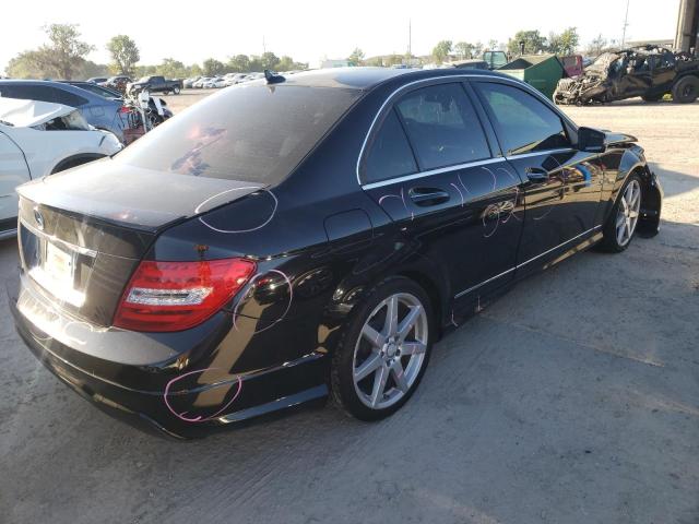 Photo 4 from auction – 2014 MERCEDES-BENZ C 250 with VIN WDDGF4HB8EA953363