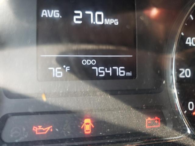 Photo 8 from auction – 2017 KIA FORTE LX with VIN 3KPFK4A74HE017572
