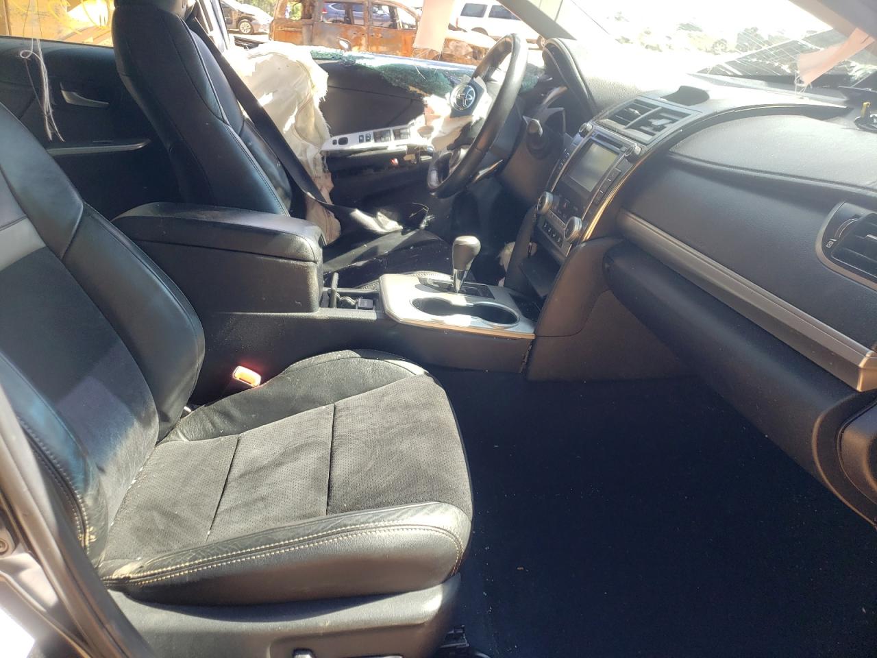 Photo 5 from auction – 2012 TOYOTA CAMRY BASE with VIN 4T1BF1FK4CU062919