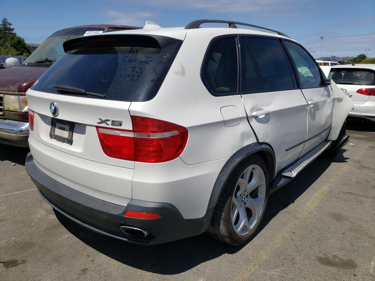 Photo 4 from auction – 2008 BMW X5 4.8I with VIN 5UXFE83588L098446