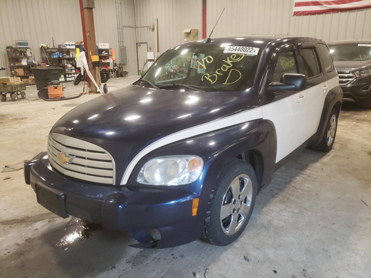 Photo 2 from auction – 2009 CHEVROLET HHR LS with VIN 3GNCA13B79S622914