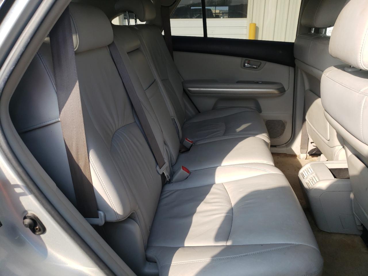 Photo 6 from auction – 2006 LEXUS RX 400 with VIN JTJHW31U860030731