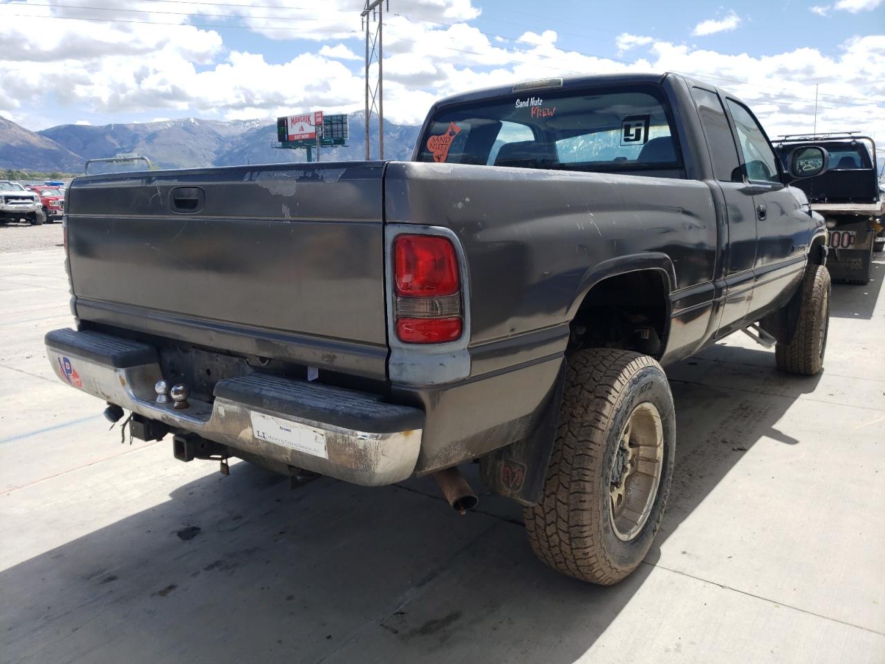Photo 4 from auction – 2002 DODGE RAM 2500 with VIN 3B7KF23W72M275772