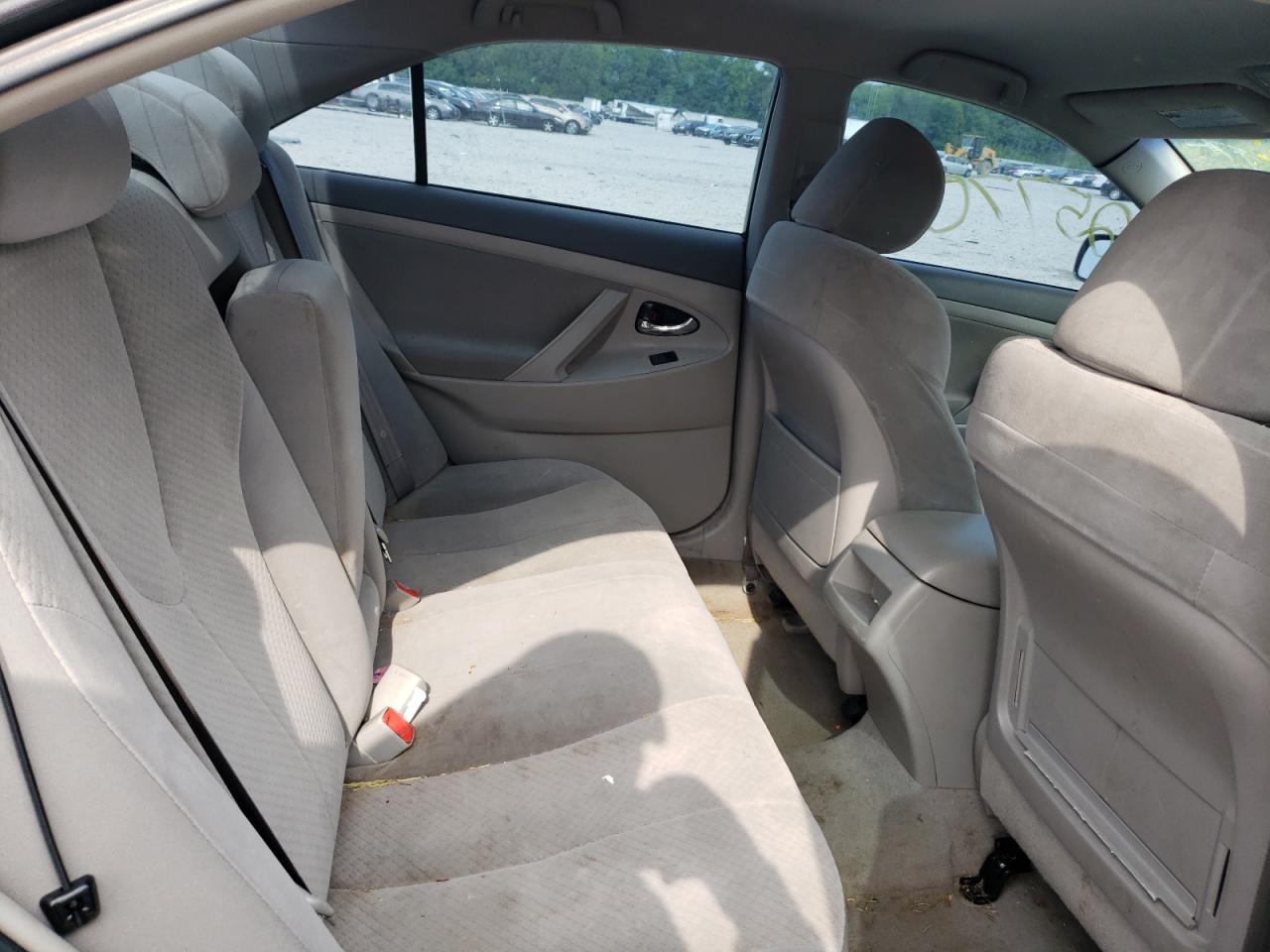 Photo 6 from auction – 2007 TOYOTA CAMRY with VIN 4T1BE46K97U605479