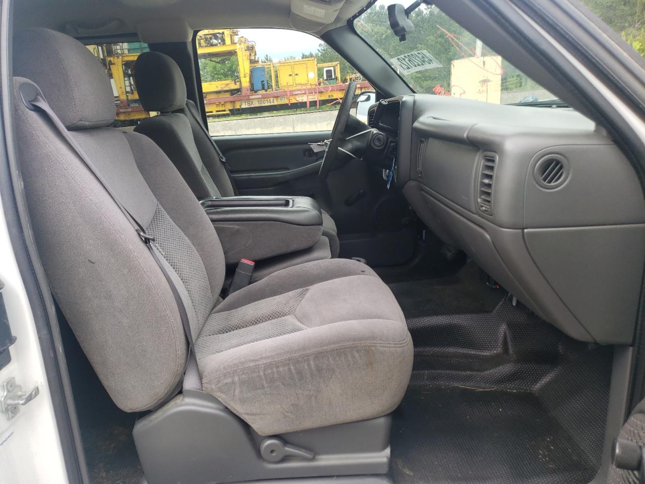Photo 5 from auction – 2007 CHEVROLET SILVERADO with VIN 1GCEC19X67Z165995