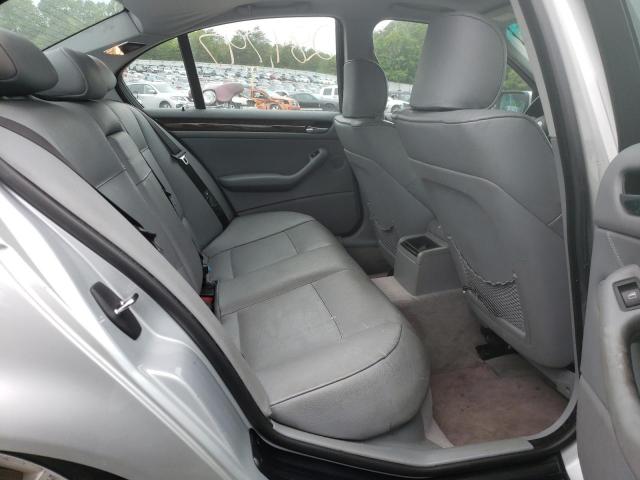 Photo 6 from auction – 2004 BMW 325 I with VIN WBAEV33484KR28170