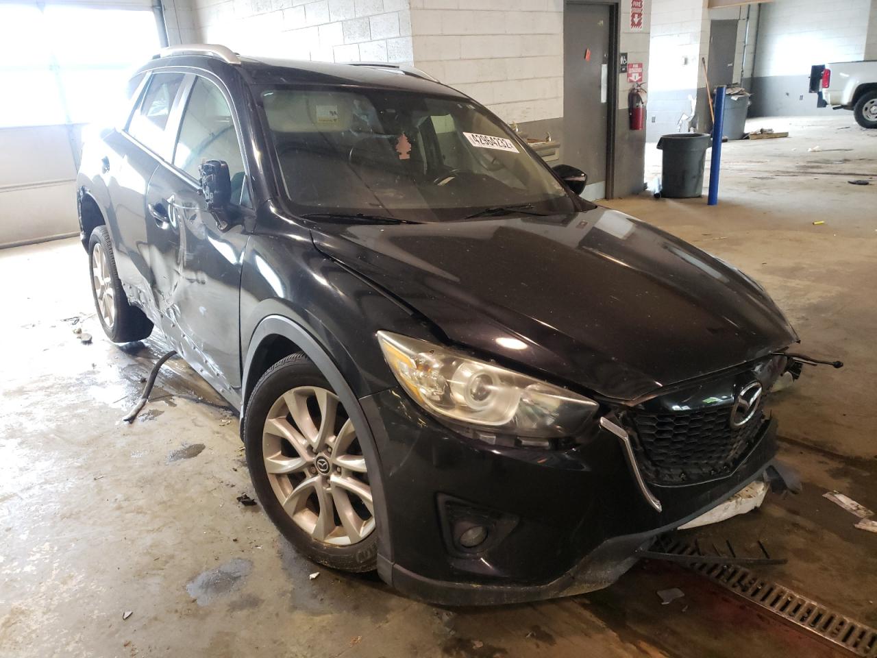 Photo 1 from auction – 2015 MAZDA CX-5 GT with VIN JM3KE4DYXF0552591