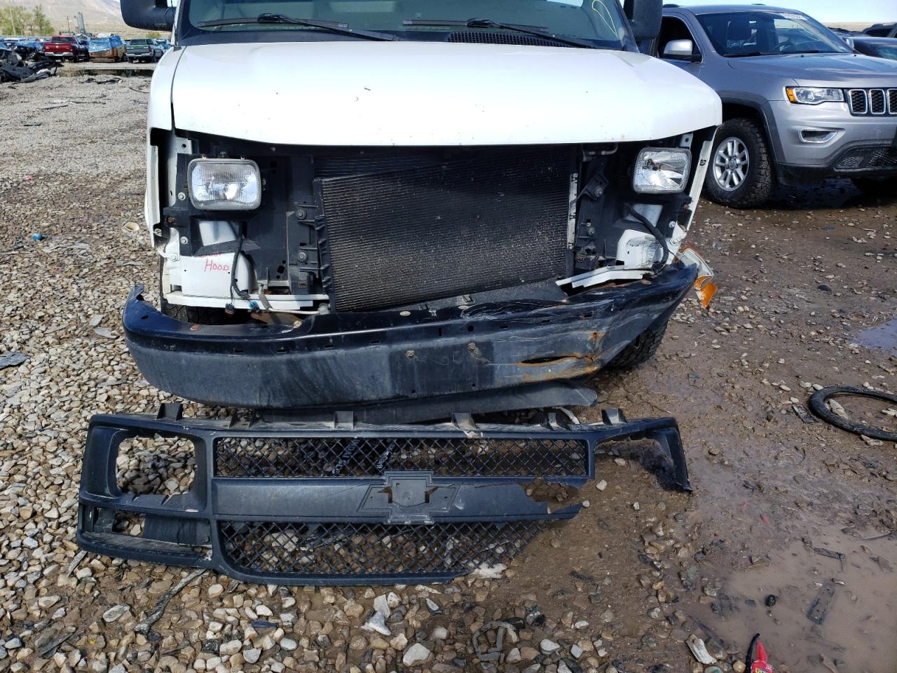 Photo 9 from auction – 2009 CHEVROLET EXPRESS G2 with VIN 1GCGG25C491125650