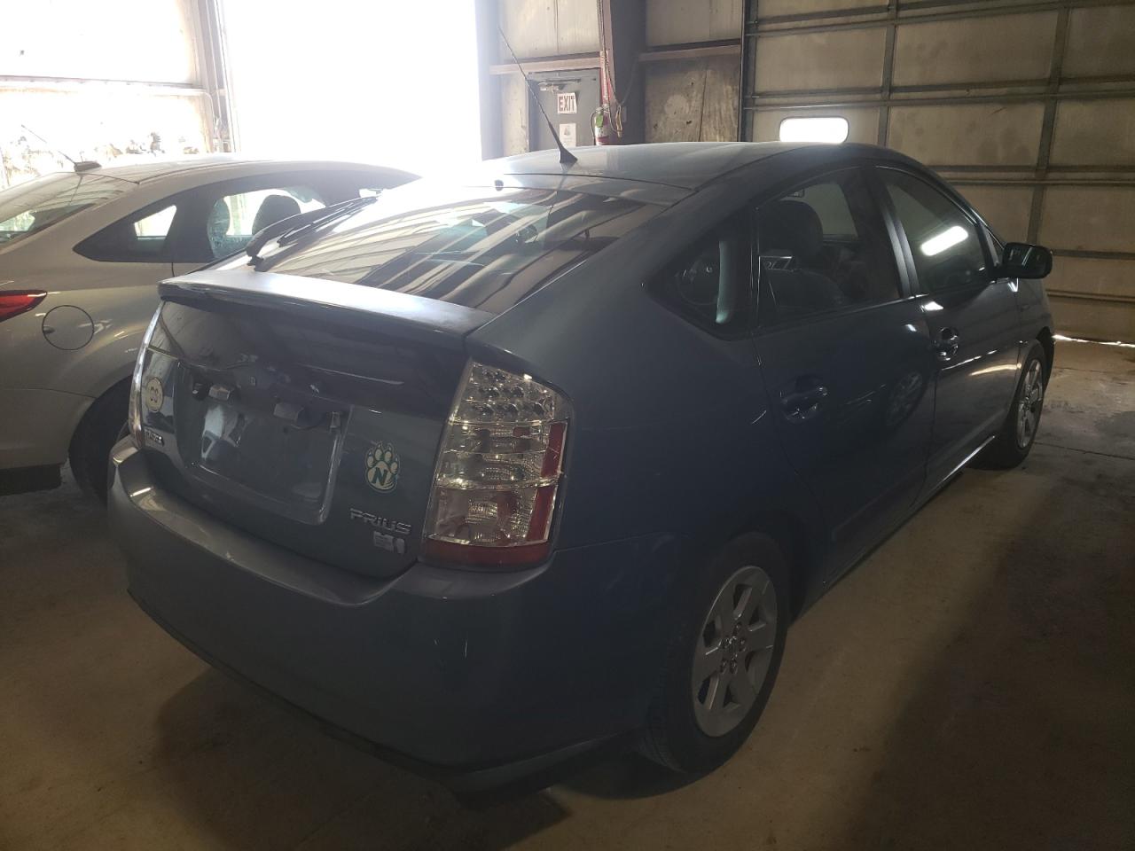 Photo 4 from auction – 2007 TOYOTA PRIUS with VIN JTDKB20U877636703