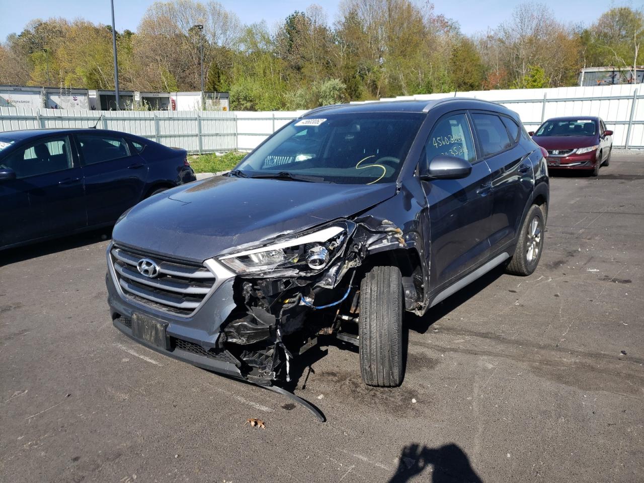 Photo 2 from auction – 2017 HYUNDAI TUCSON LIM with VIN KM8J3CA49HU550800