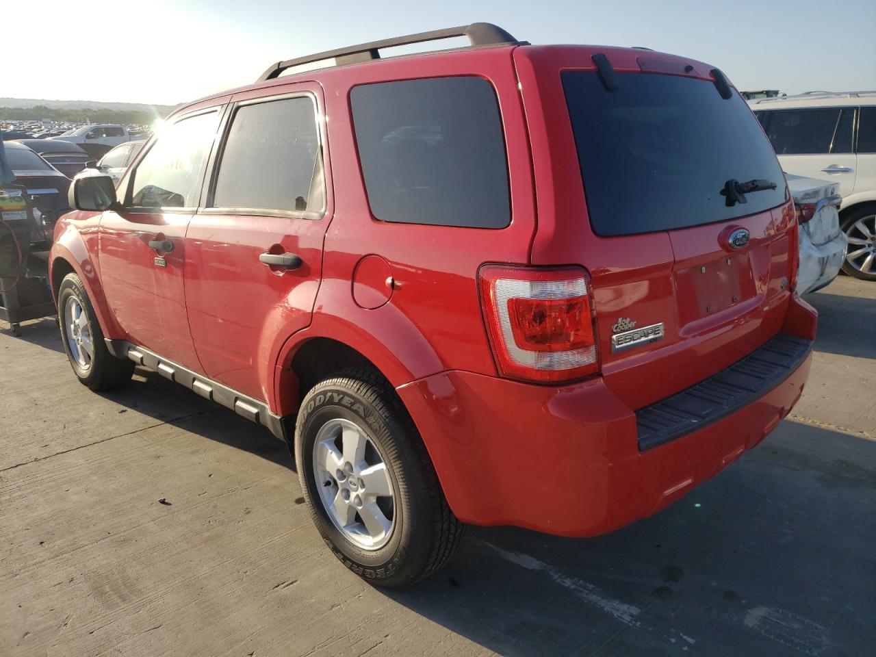 Photo 3 from auction – 2009 FORD ESCAPE XLT with VIN 1FMCU03G19KA08888