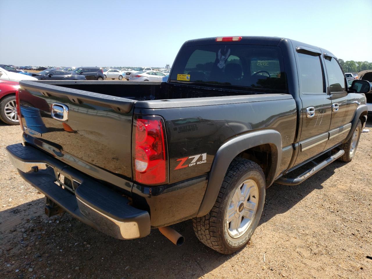 Photo 4 from auction – 2006 CHEVROLET SILVERADO with VIN 2GCEK13T061183375