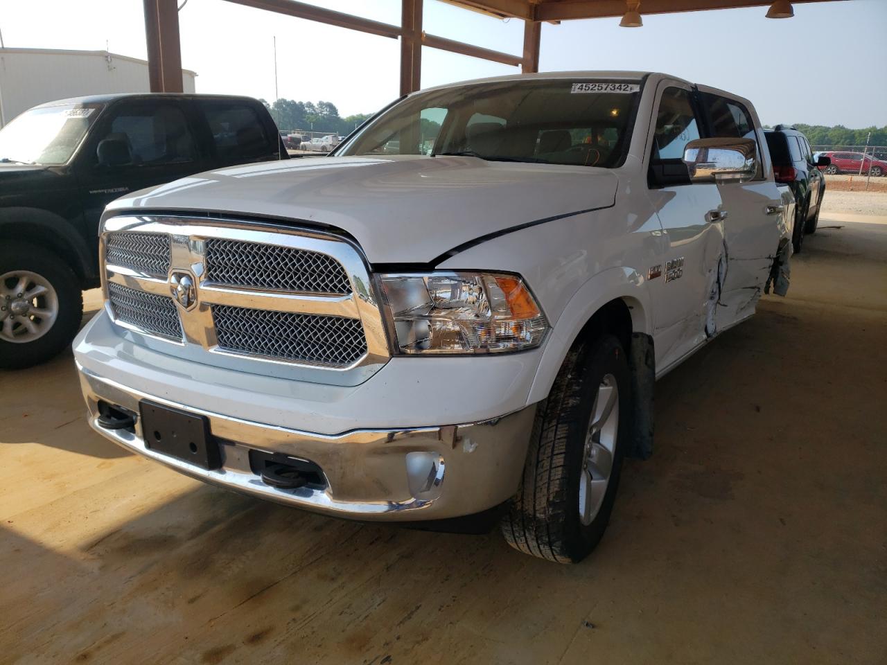 Photo 2 from auction – 2018 RAM 1500 SLT with VIN 1C6RR7LT5JS176163