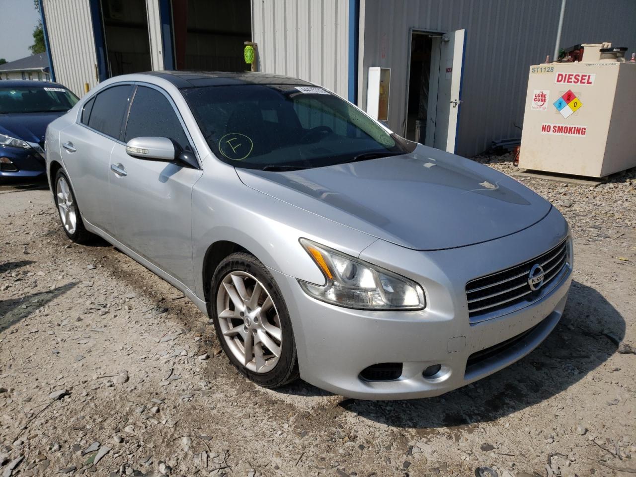 NISSAN MAXIMA 2011 with VIN 1N4AA5AP5BC855536 - Photo from auction