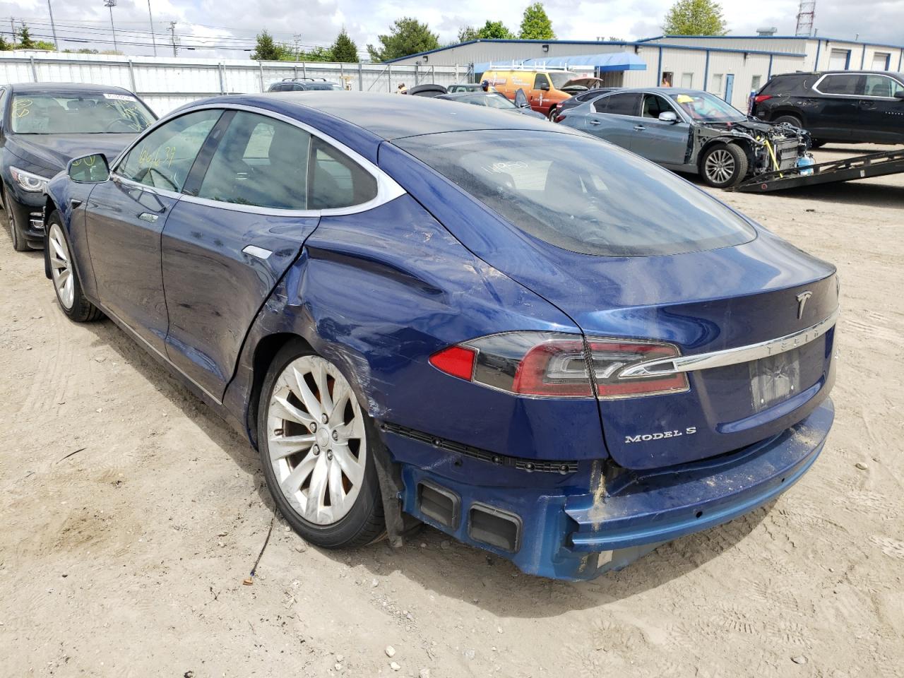 Photo 3 from auction – 2017 TESLA MODEL S with VIN 5YJSA1E2XHF208695