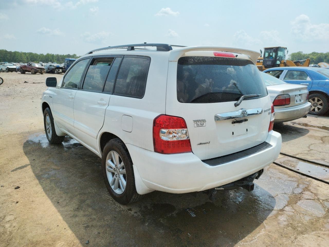 Photo 3 from auction – 2006 TOYOTA HIGHLANDER with VIN JTEEW21AX60002558