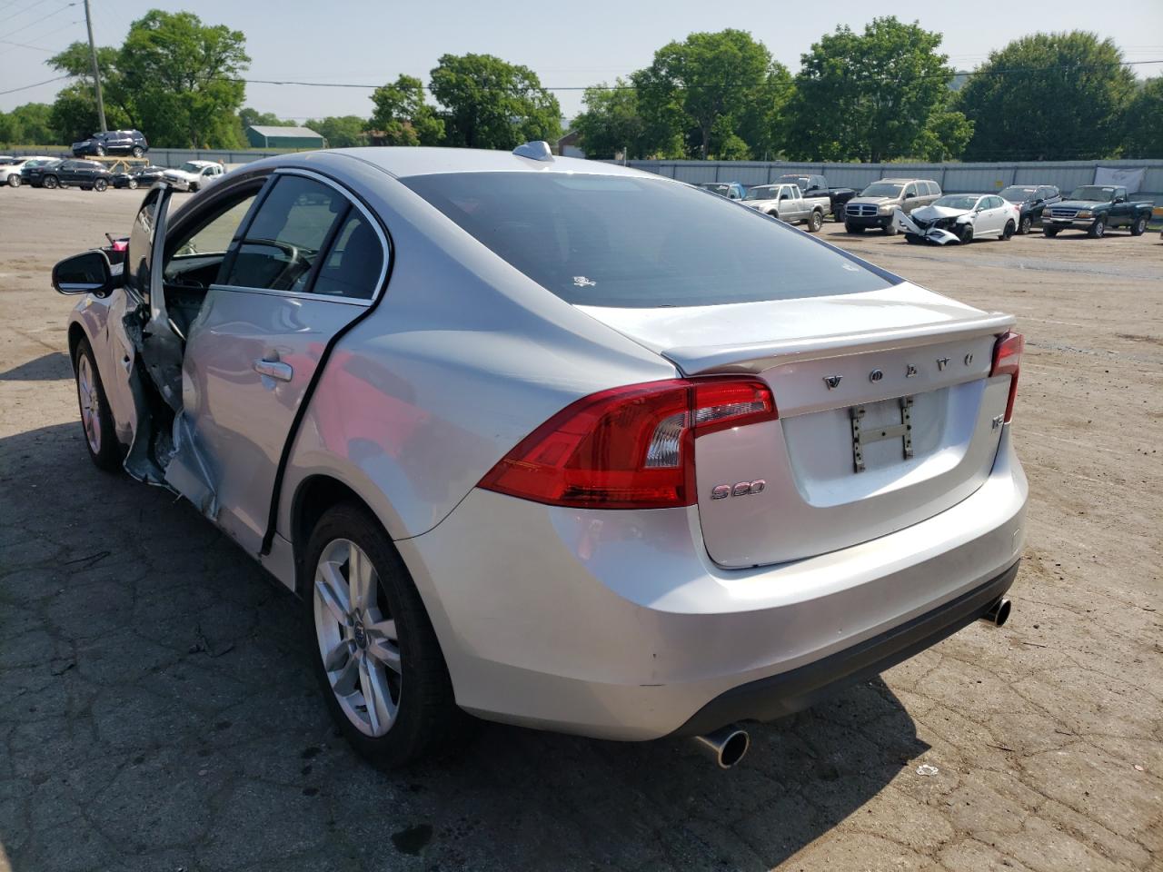Photo 3 from auction – 2012 VOLVO S60 T5 with VIN YV1622FS6C2128593
