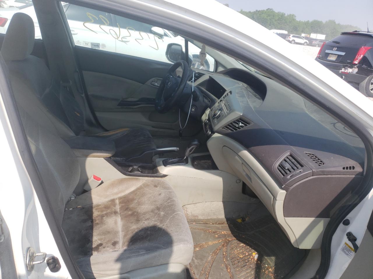 Photo 5 from auction – 2012 HONDA CIVIC LX with VIN 19XFB2F55CE329453