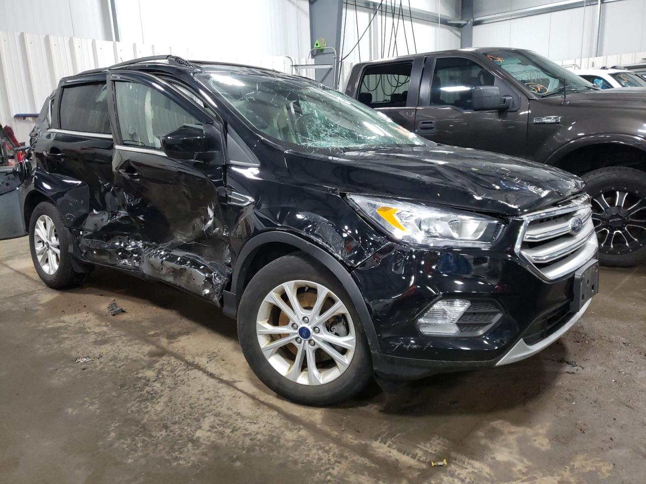 FORD ESCAPE SEL 2018 with VIN 1FMCU9HD3JUD11523 - Photo from auction