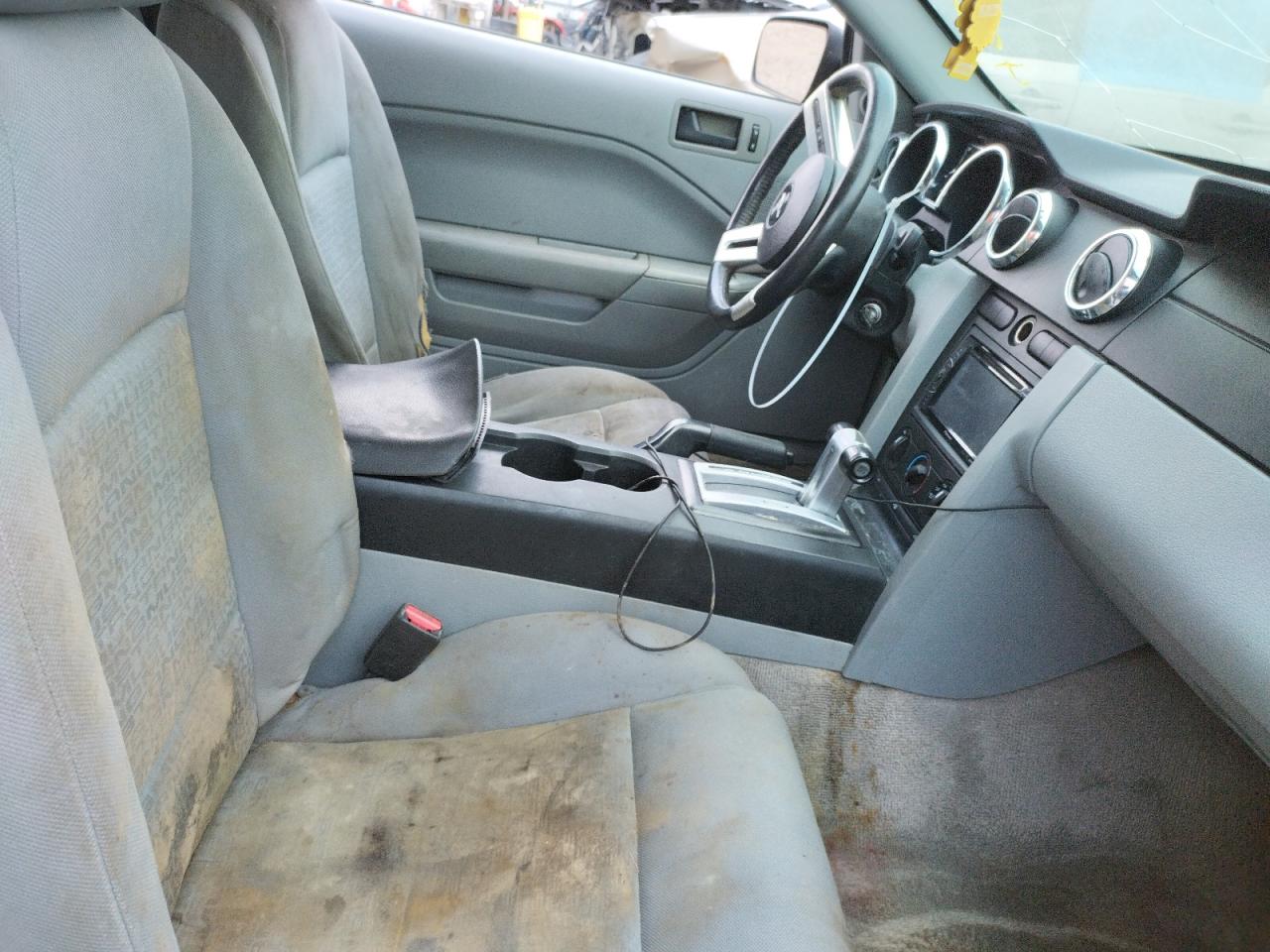 Photo 5 from auction – 2007 FORD MUSTANG with VIN 1ZVFT80N475307418