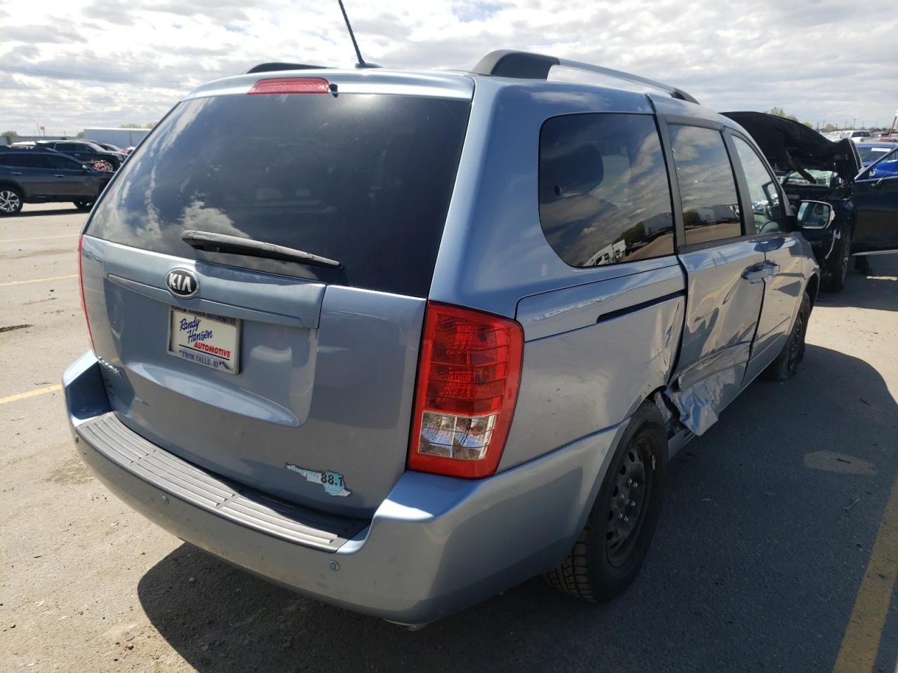 Photo 4 from auction – 2014 KIA SEDONA LX with VIN KNDMG4C77E6540365
