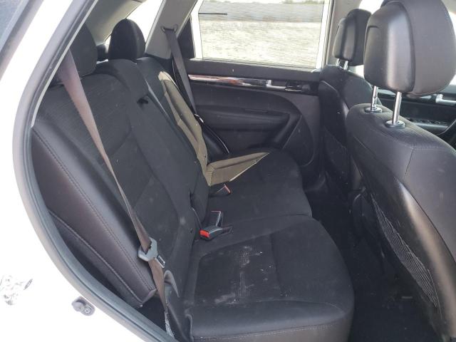 Photo 6 from auction – 2014 KIA SORENTO EX with VIN 5XYKTCA65EG505716