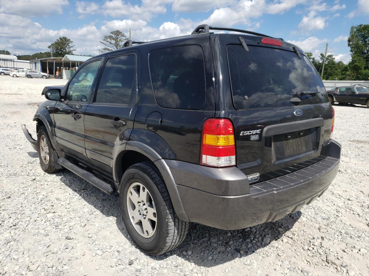 Photo 3 from auction – 2005 FORD ESCAPE XLT with VIN 1FMYU03185KA63236