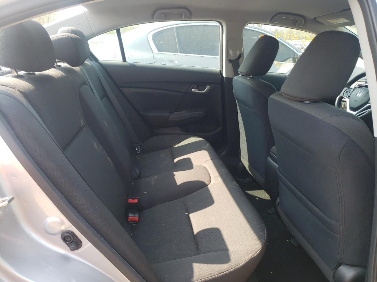 Photo 6 from auction – 2014 HONDA CIVIC LX with VIN 19XFB2F53EE070142