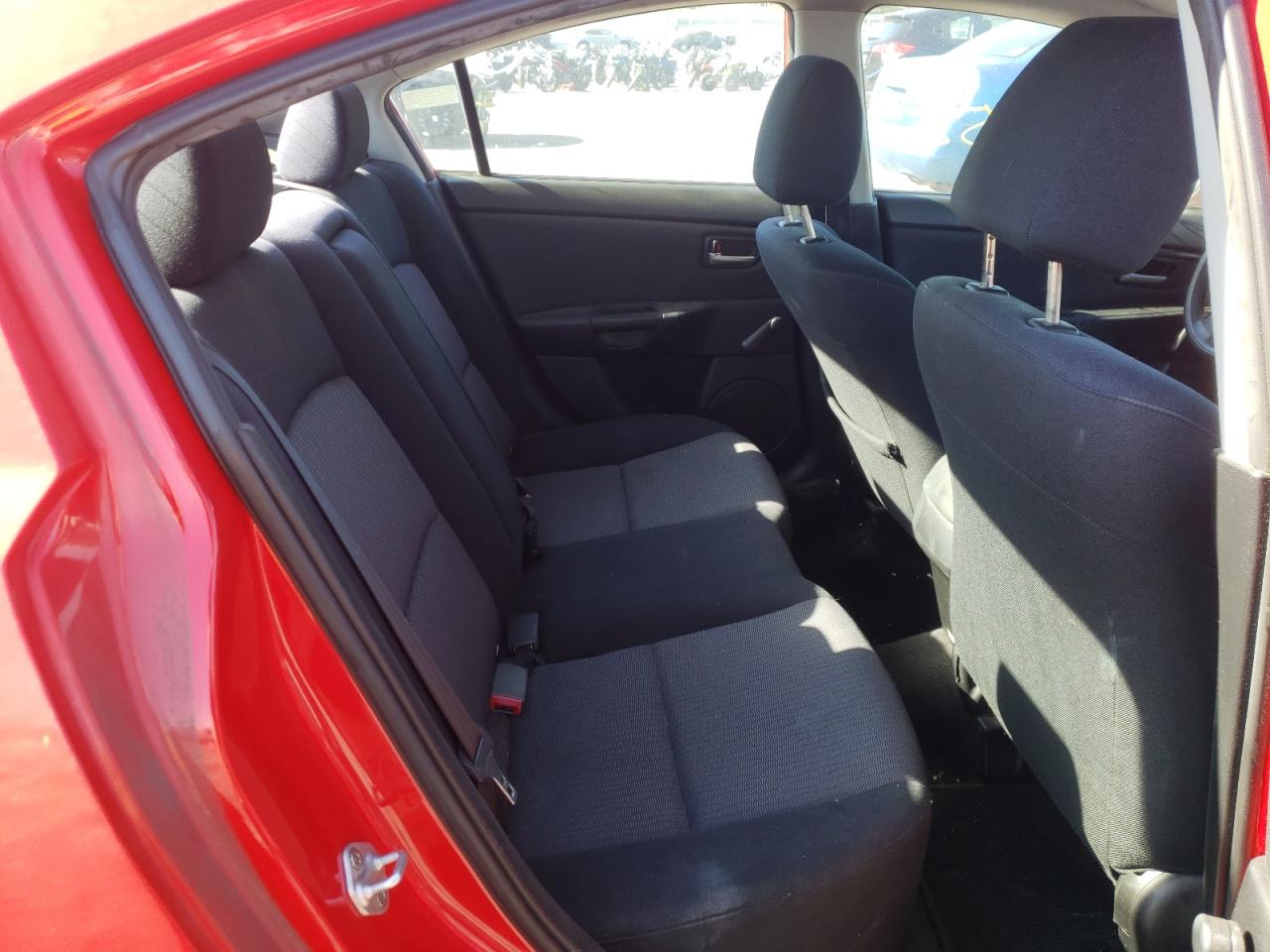 Photo 6 from auction – 2007 MAZDA 3 I with VIN JM1BK12G371632255