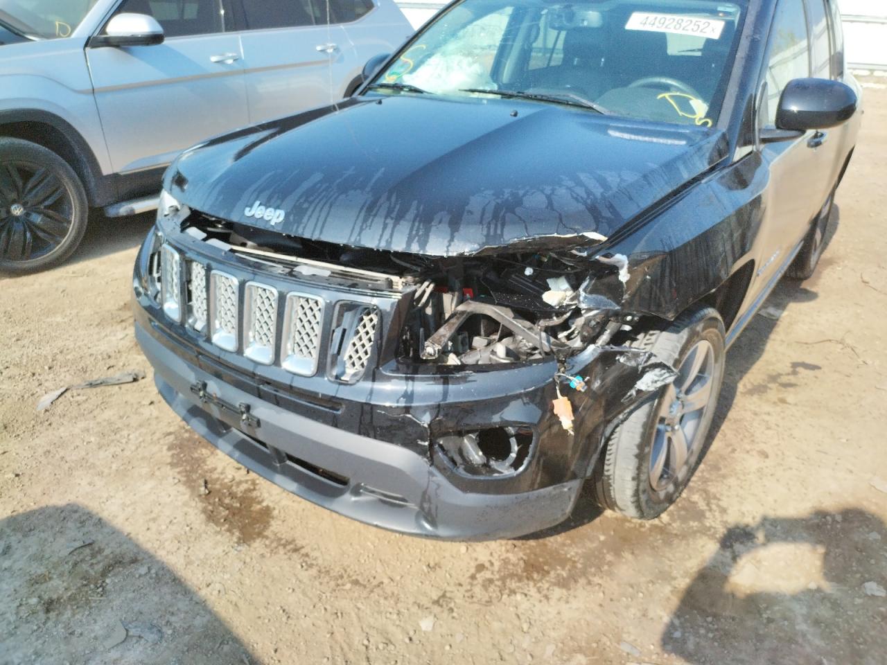 Photo 9 from auction – 2017 JEEP COMPASS LA with VIN 1C4NJCEB8HD189676
